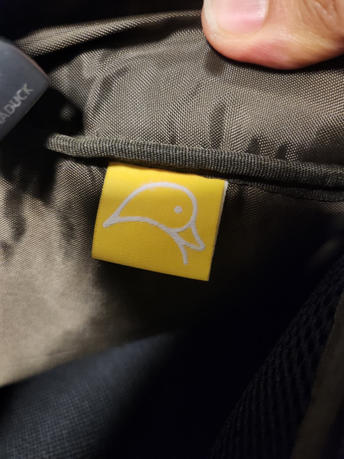 만다리나덕 3웨이 멀티백(이선균가방) 카키 상품이미지6