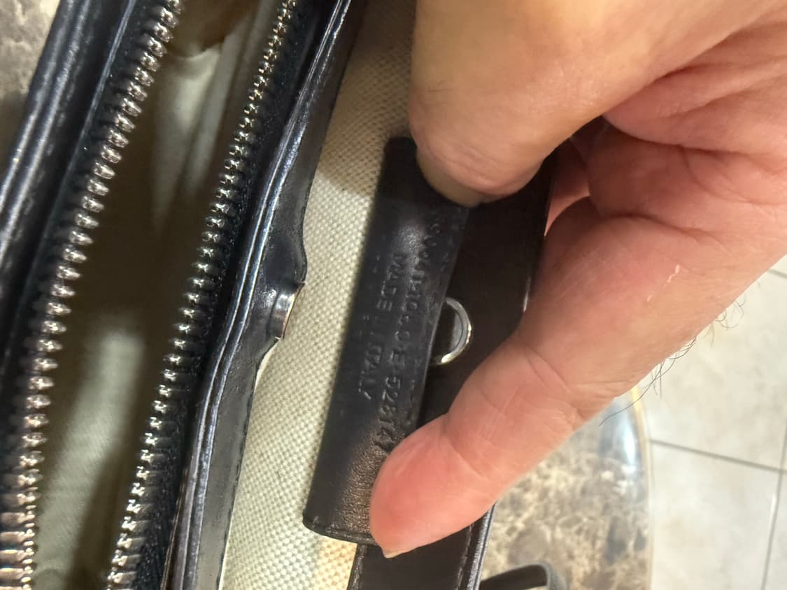 정품 발렌시아가 캔버스 포세트 크로스백 팝니다 상품이미지10