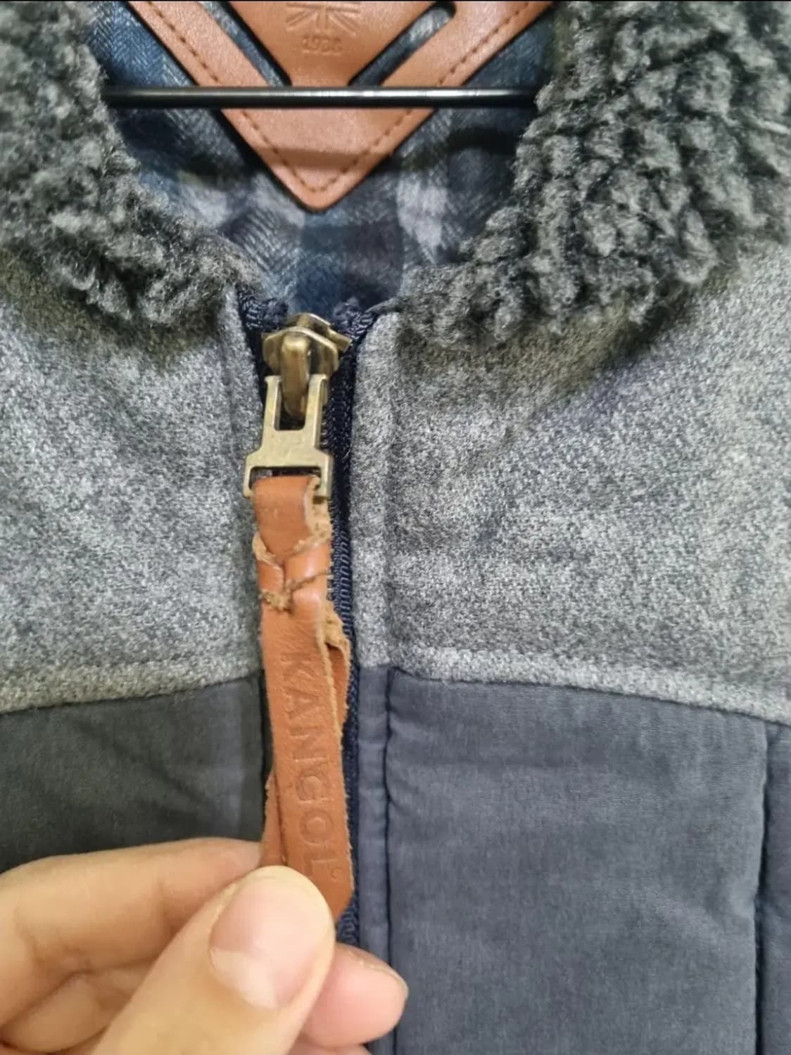 캉골 울블럭 패딩 조끼 네이비 /남여공용M 상품이미지4