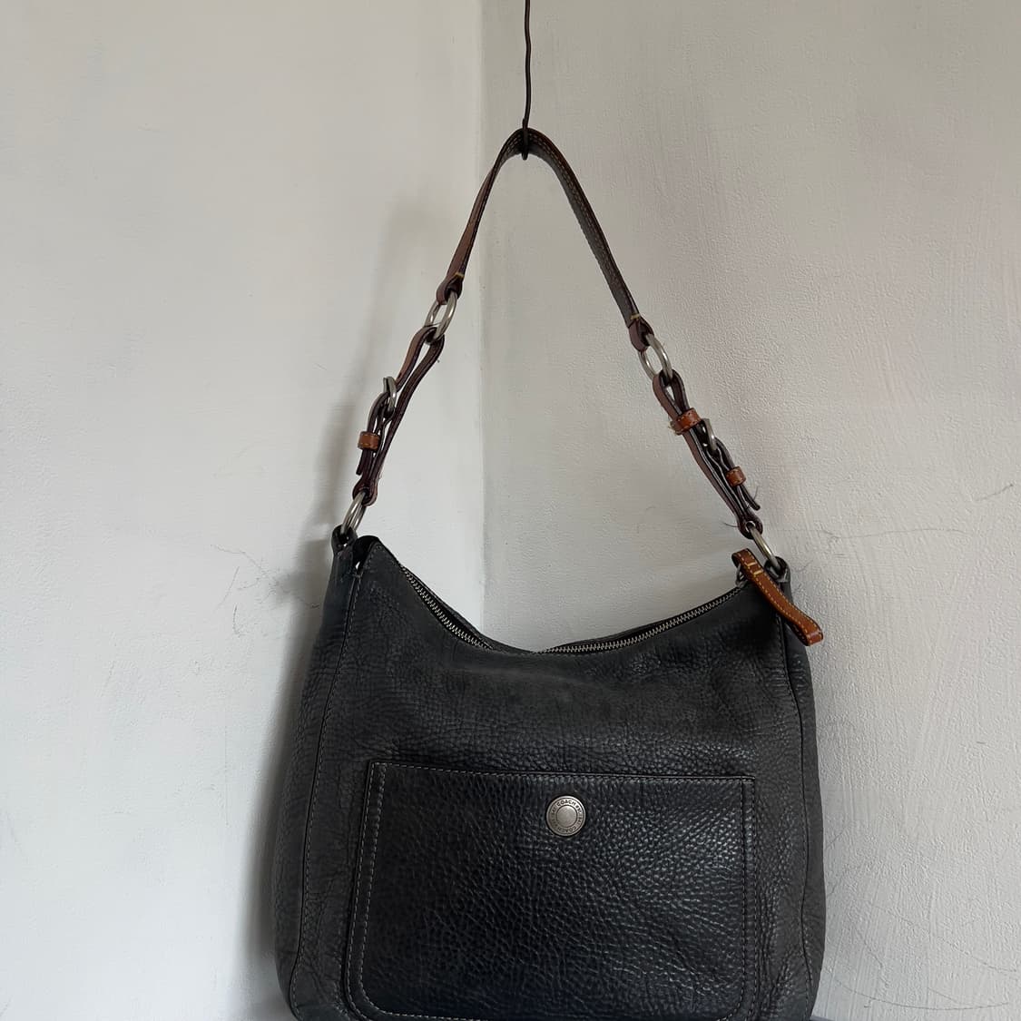 Coach leather shoulder bag 상품이미지1