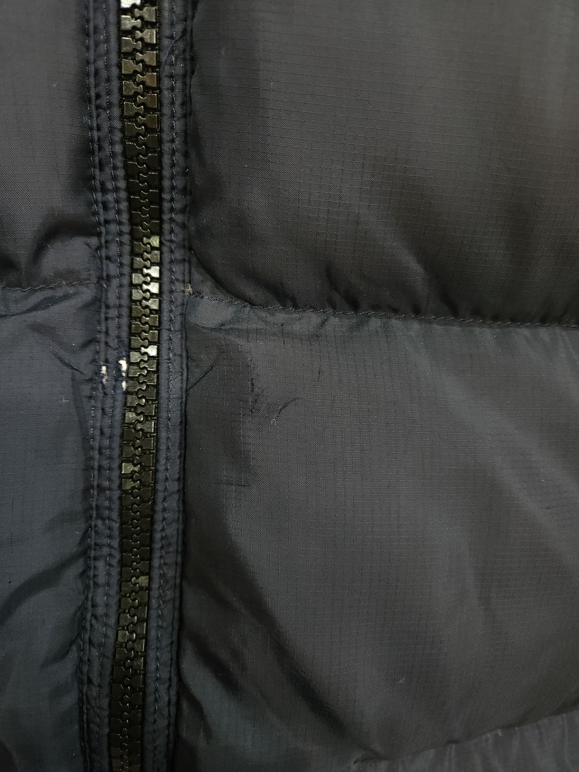 폴로 랄프로렌 배색 오리털 패딩조끼

 상품이미지8