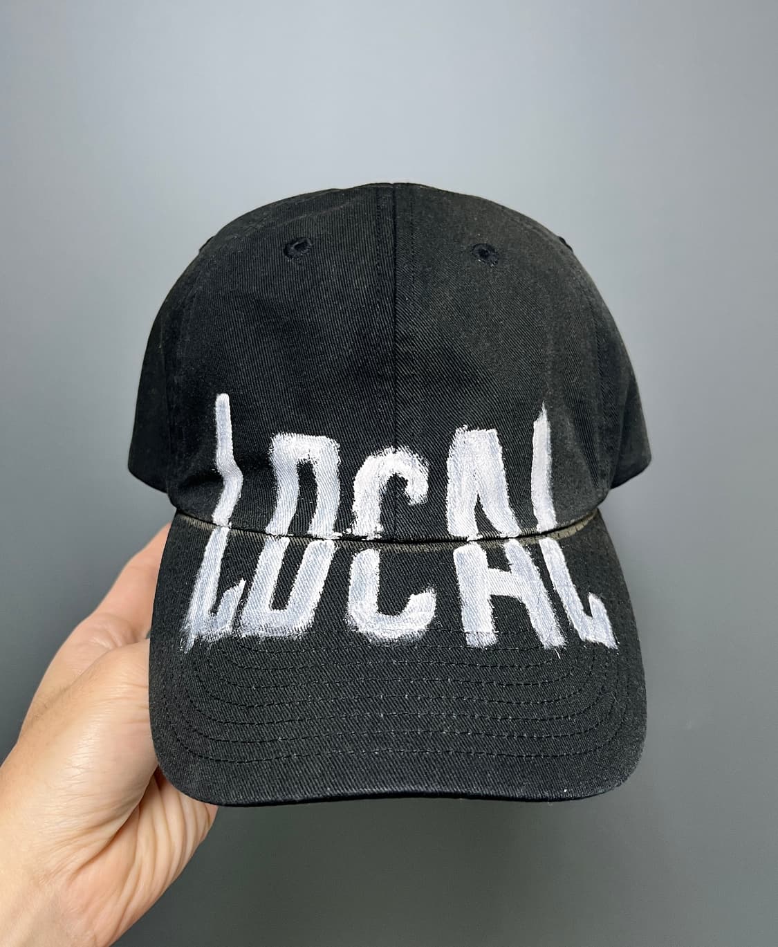 032c 핸드페인팅 볼캡 모자 판매. 상품이미지1