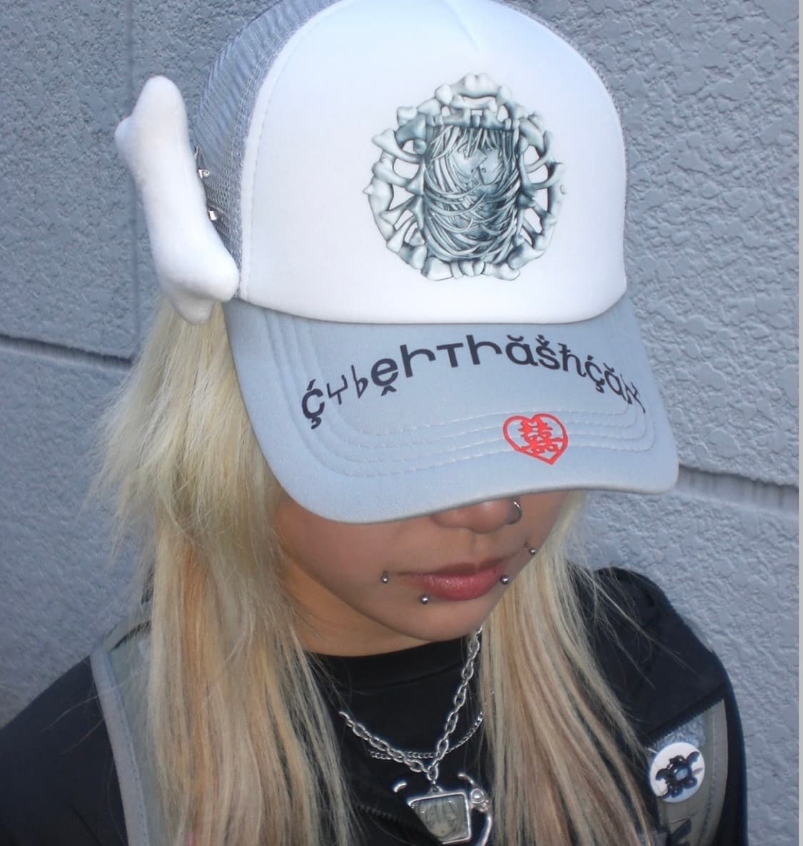 택포) cybertrashcan bone cap 상품이미지2