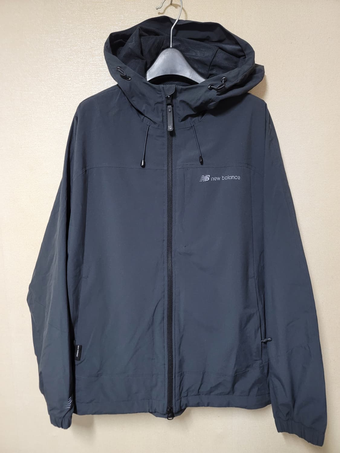 뉴발란스 웜업 자켓(바람막이) 상품이미지1