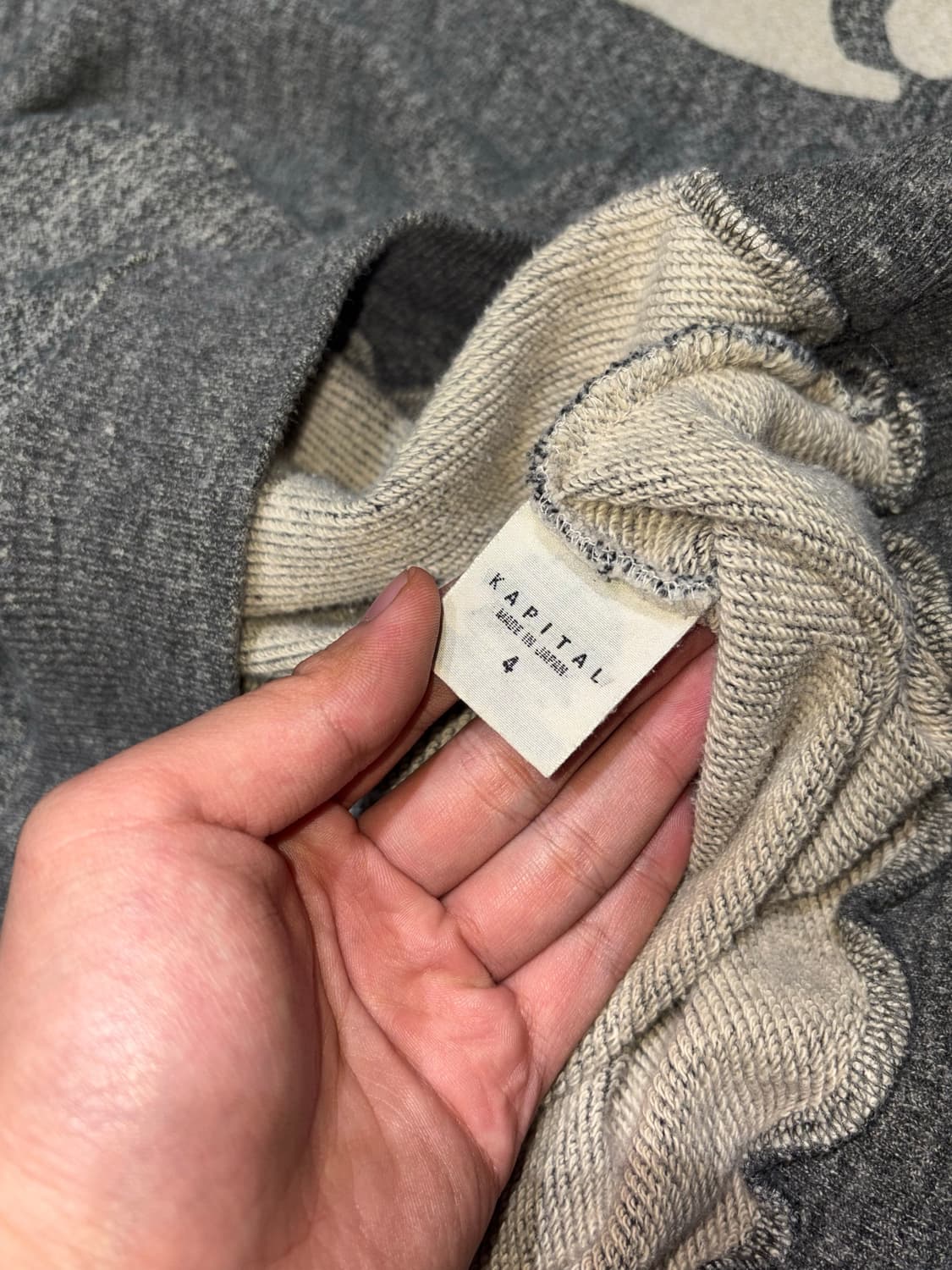 캐피탈 본 맨투맨 4size 상품이미지4