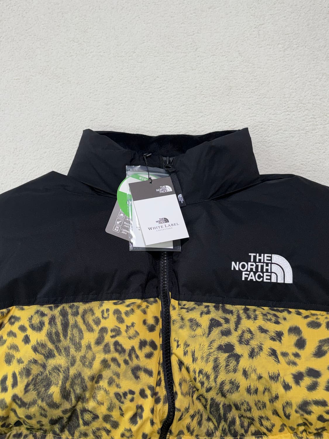 새상품 노스페이스 레오파드 눕시 패딩 XXL 2XL 110  상품이미지2