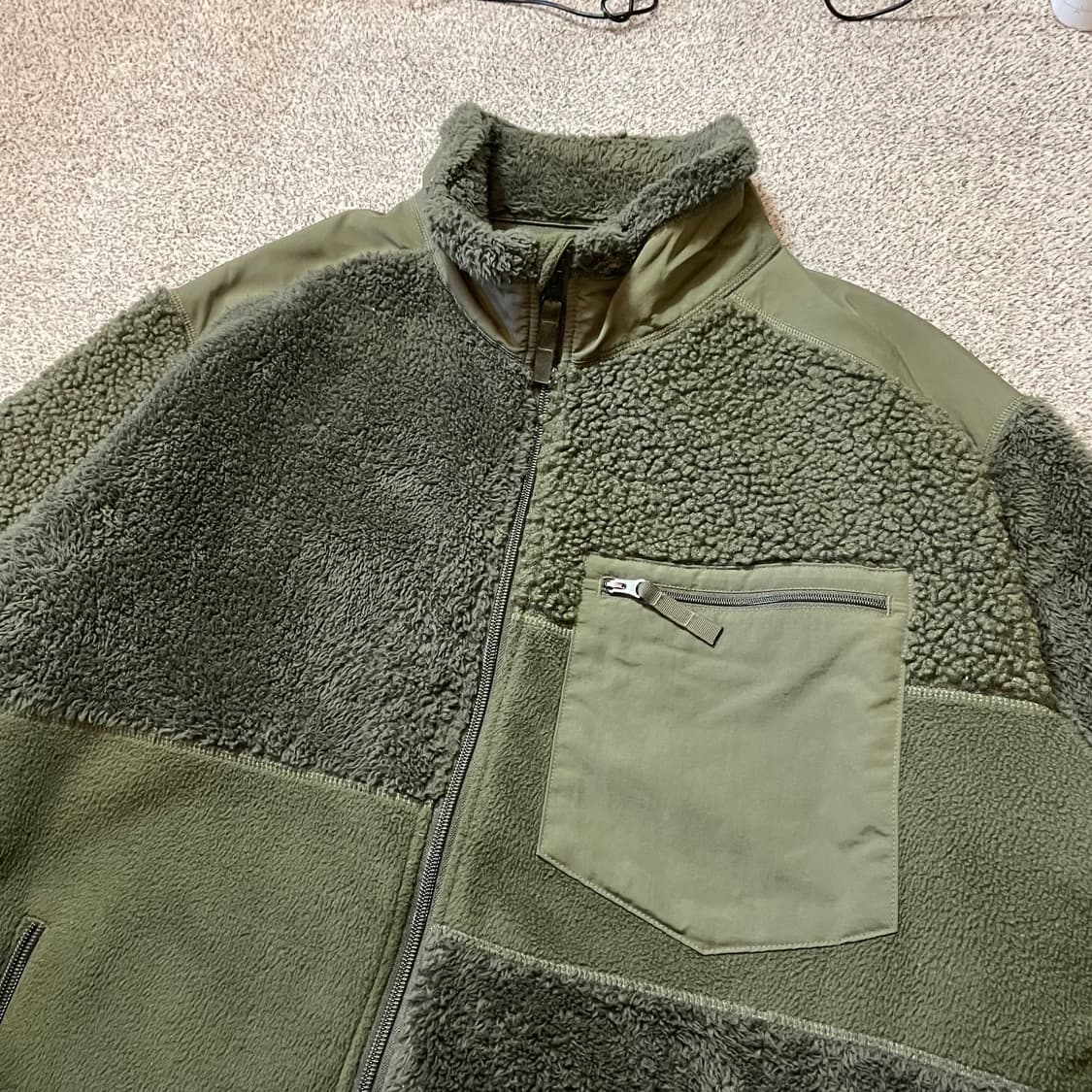 유니클로x엔지니어드가먼츠 플리스 상품이미지2