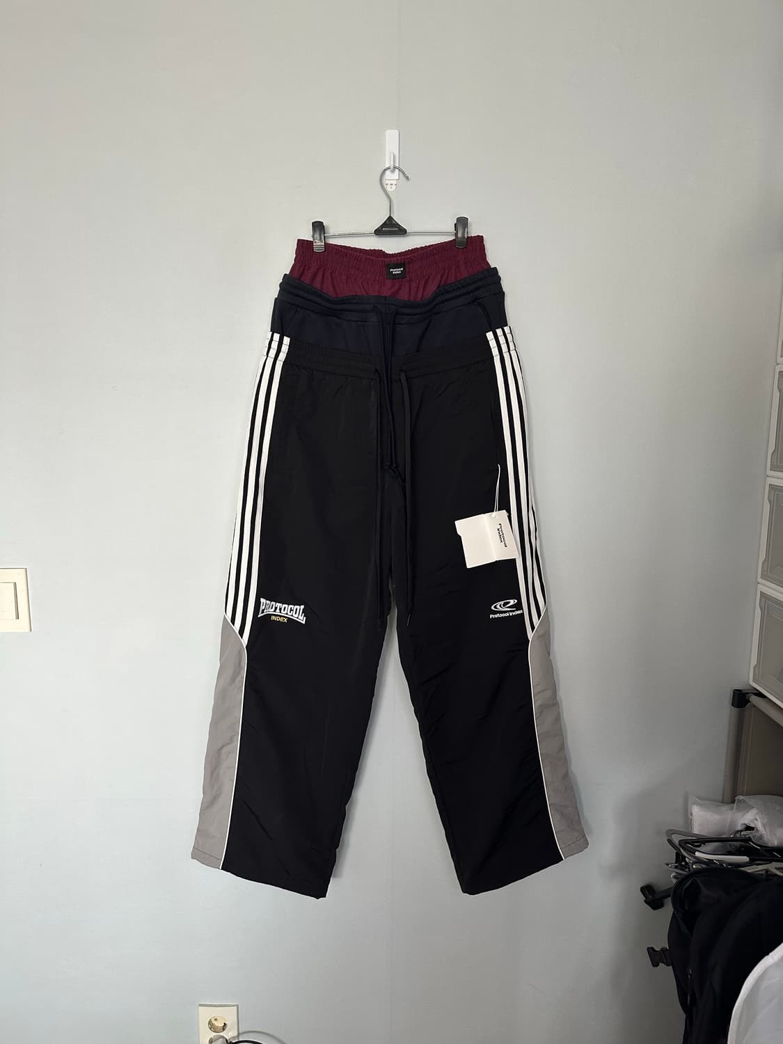 (1사이즈 새상품) 3레이어드 트랙팬츠 블랙 상품이미지2