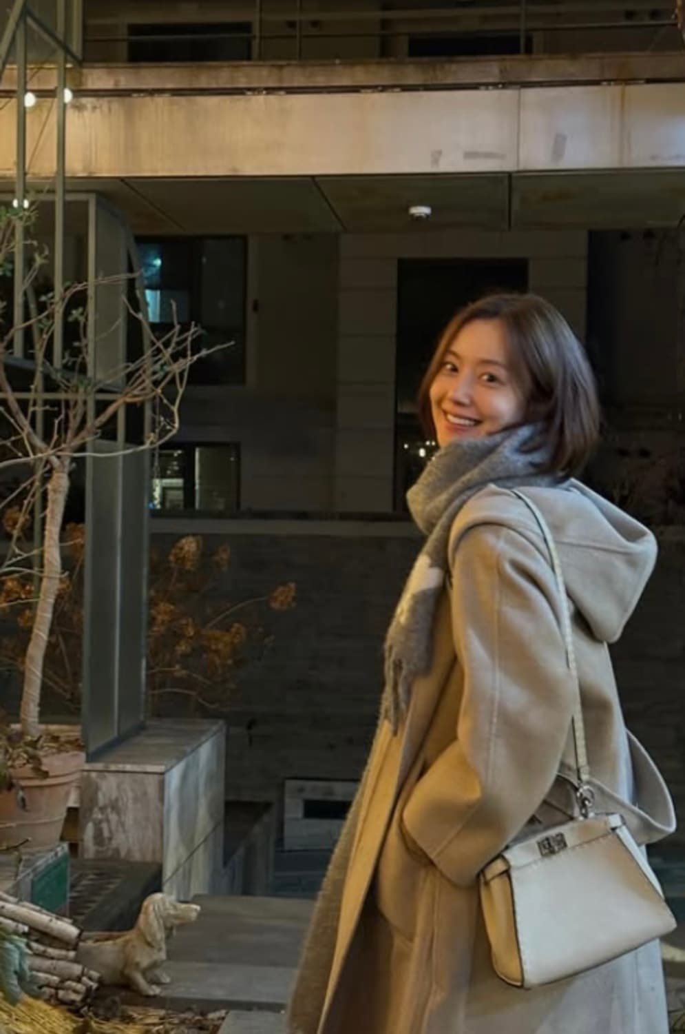 [백화점 구매] 펜디 피카부 미니 8BN244 상품이미지9