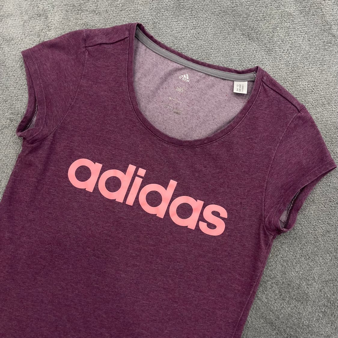 85 아디다스 퍼플 반팔 티셔츠 상품이미지2