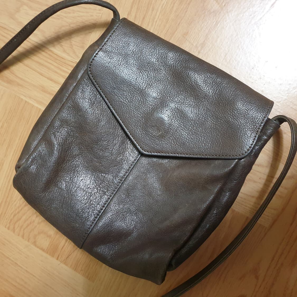 LITTLE FARMERS 리틀파머스 어린농부 슬라우치 미니 크로스백 상품이미지4