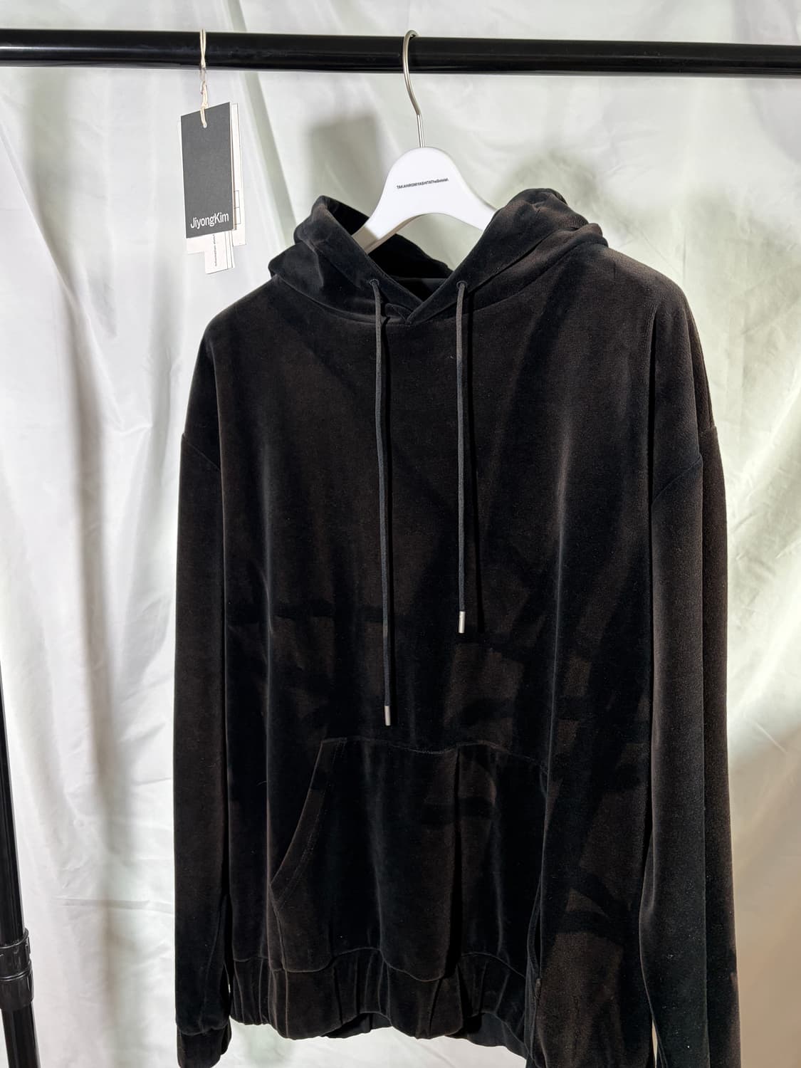 22SS 지용킴 벨벳 선페이드 후드티 상품이미지1