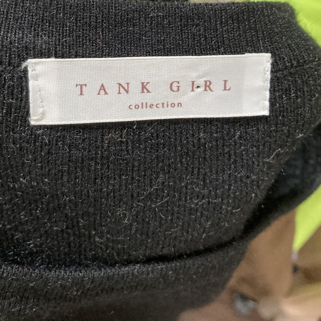 TANK GIRL 여성퍼프니트티셔츠 블랙 55-77  상품이미지4