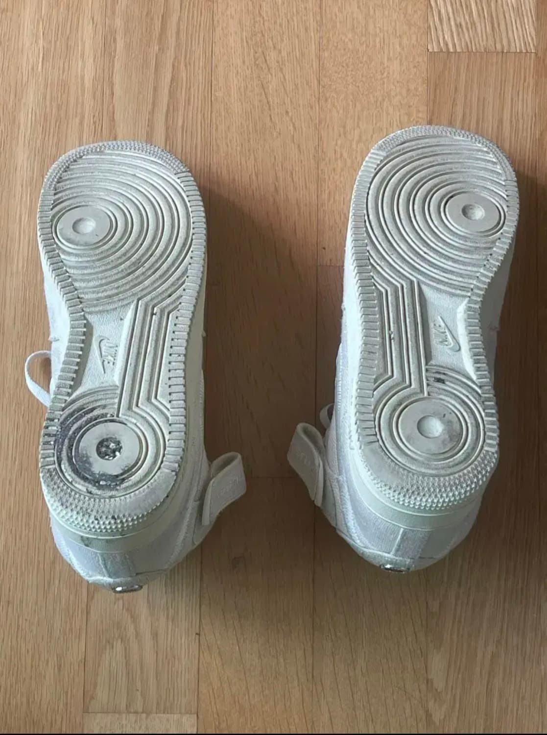 나이키 에어 포스 1 '07 미드 SP 스투시 파슬 280 상품이미지3