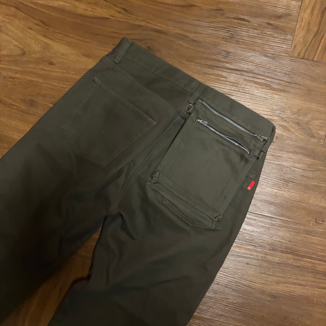 UNDERCOVER DETACHABLE BACK POCKET PANTS 상품이미지6