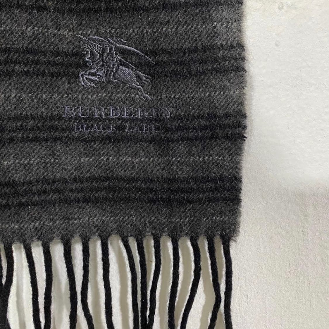 버버리 머플러 상품이미지3