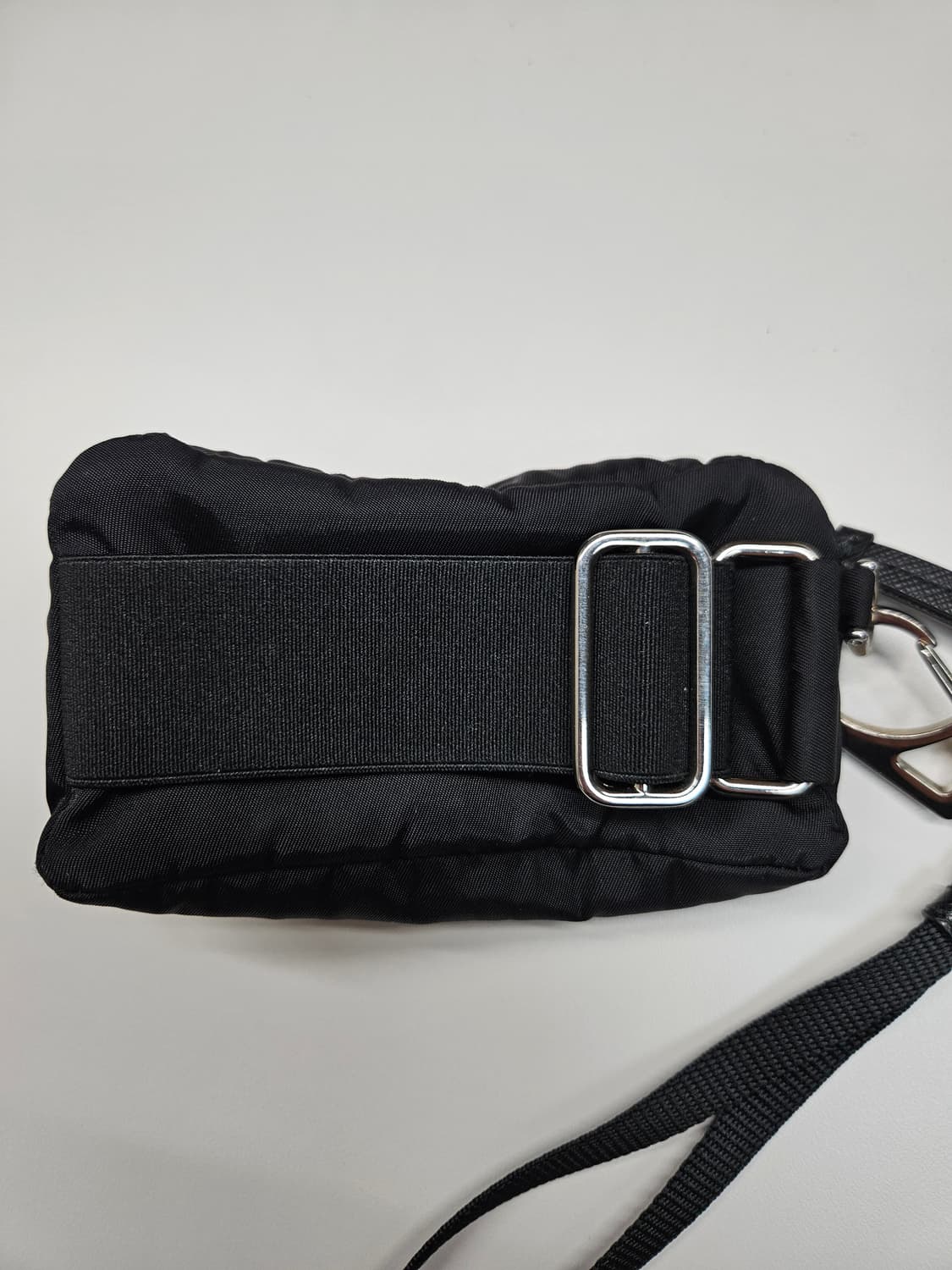 [정품, S+]프라다 나일론 스트랩 미니 파우치 블랙 상품이미지3
