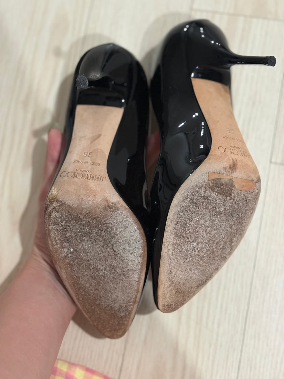지미추 블랙 에나멜 힐 38 상품이미지4