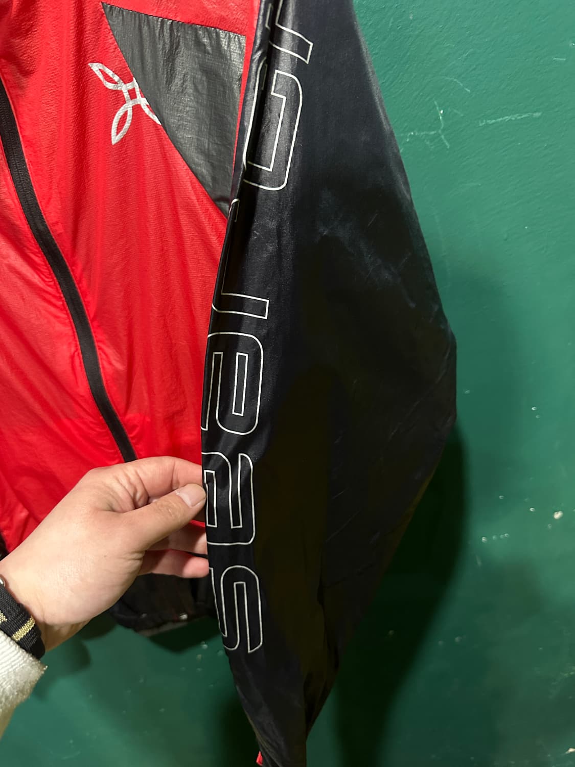 몬츄라 바람막이 XL 상품이미지5