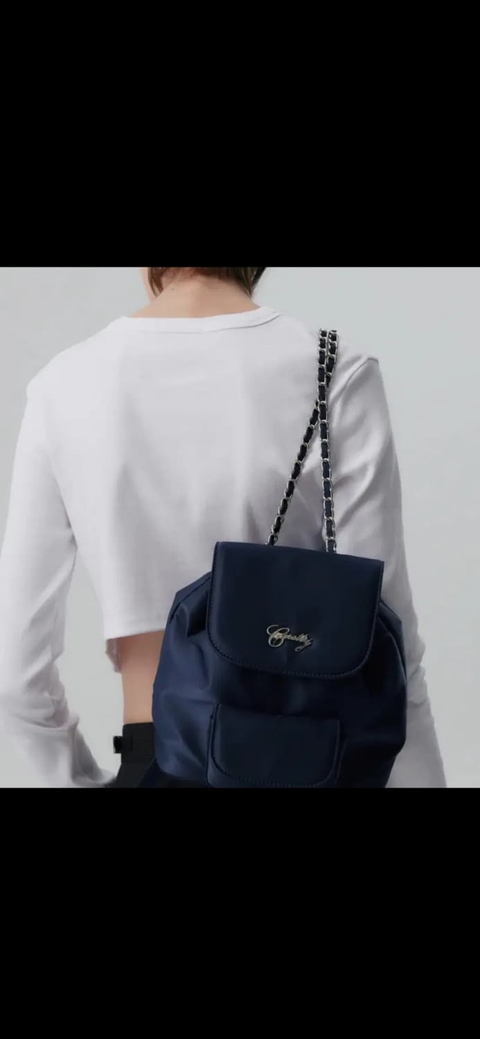 큐리티 C METAL LOGO NYLON MINI 백팩 네이비 상품이미지2