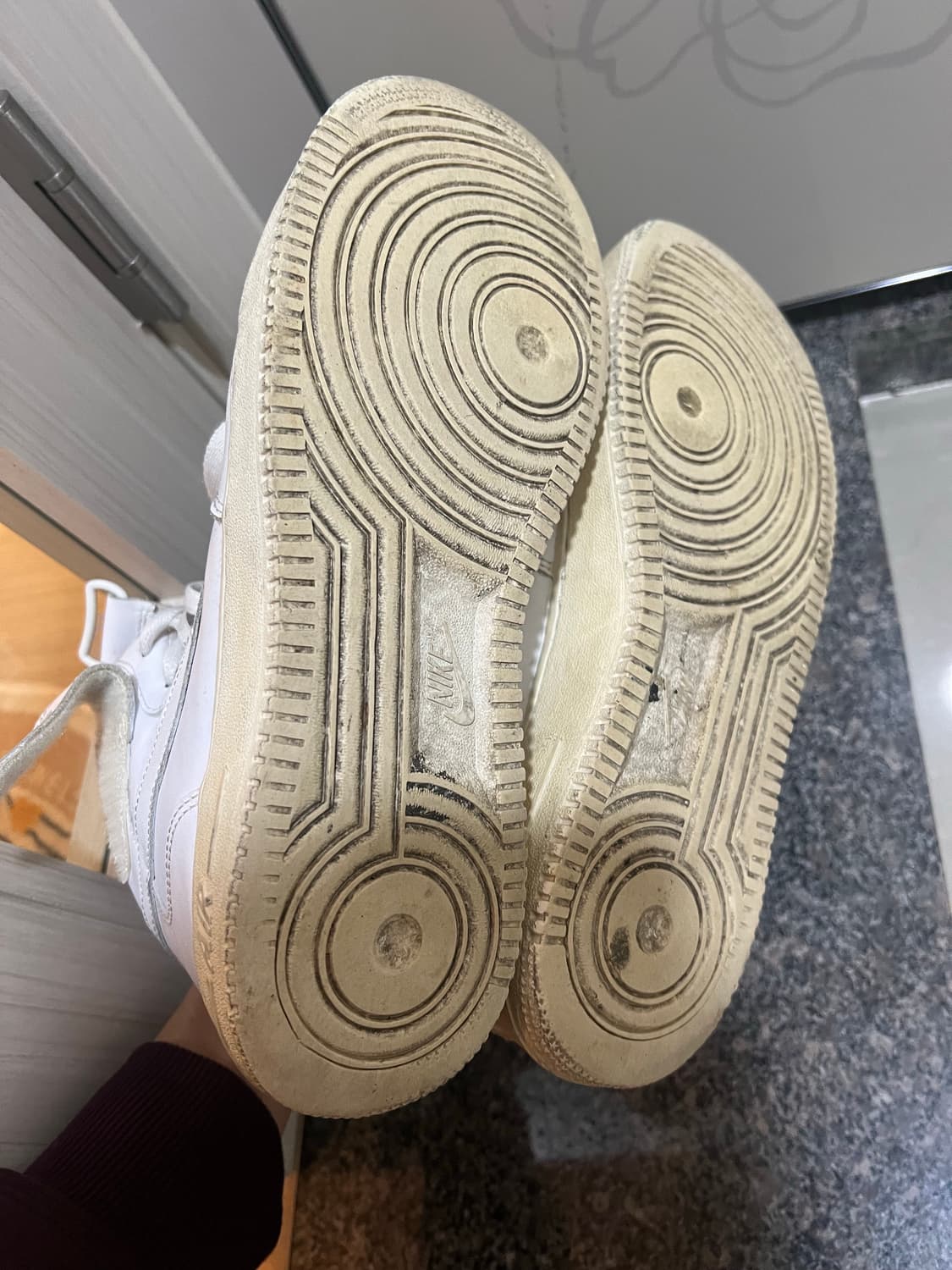 나이키 에어포스 미드 화이트 280 상품이미지4