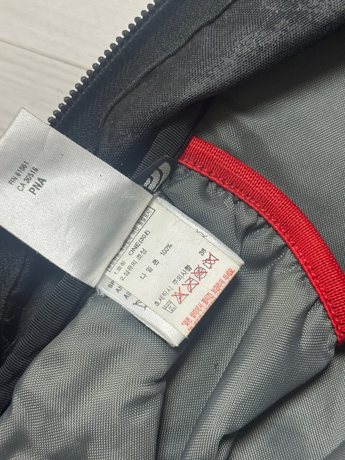 노스페이스 핫샷 백팩 가방 상품이미지5