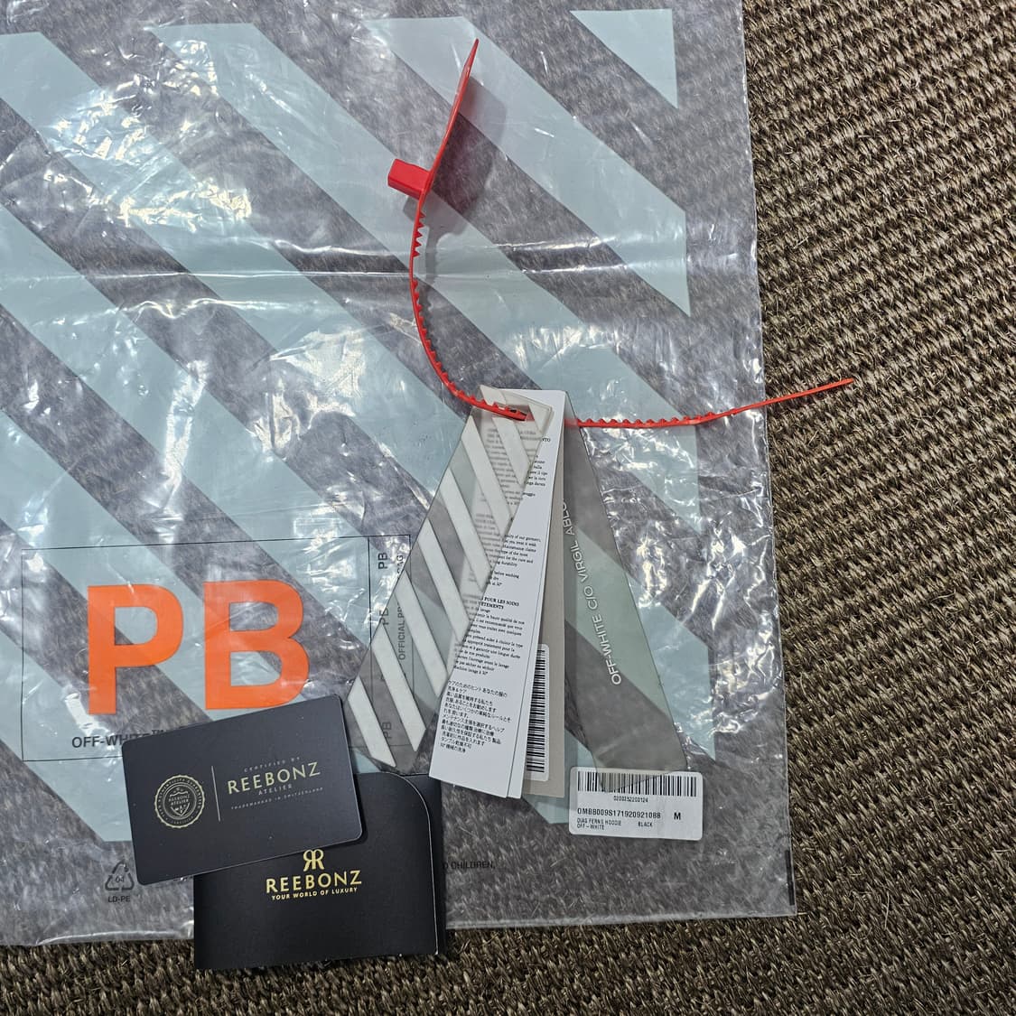 오프화이트 후드 블랙 M 나뭇잎 자수 상품이미지8