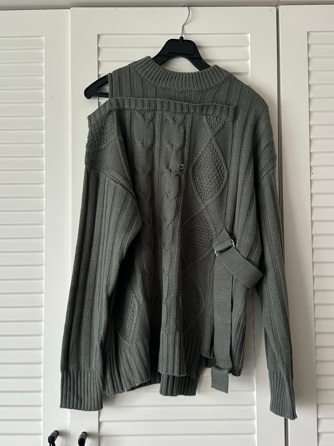 카키 니트 상품이미지1