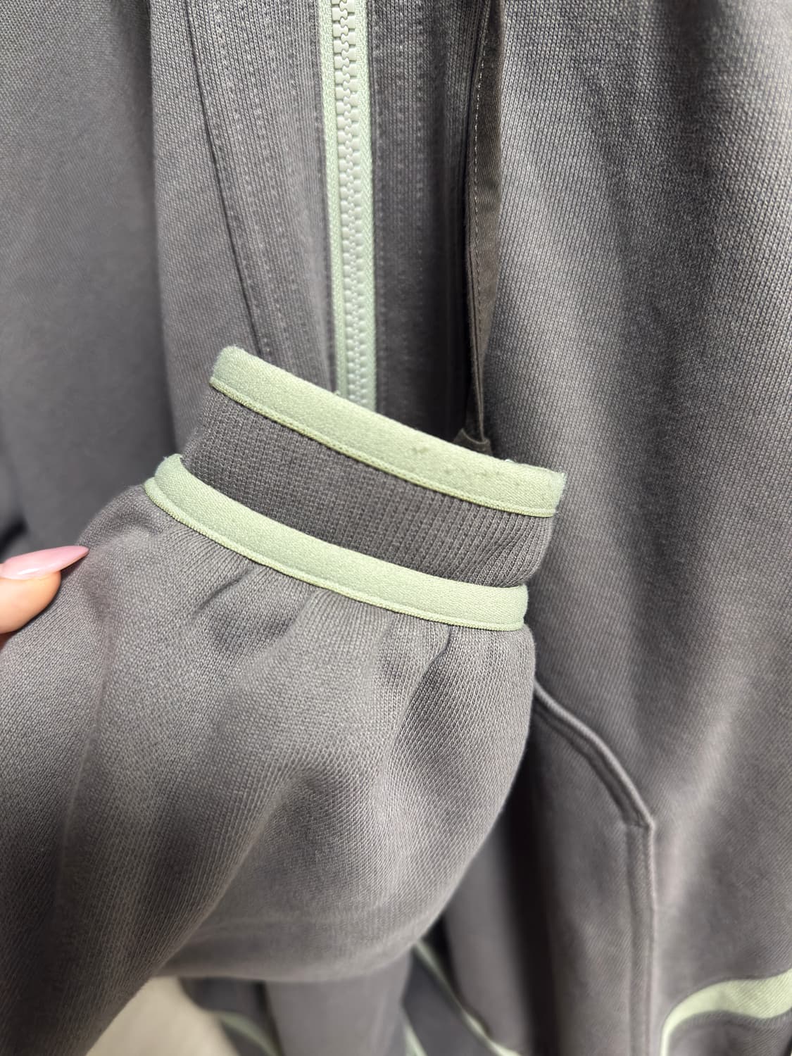 산산기어 후드집업 상품이미지2