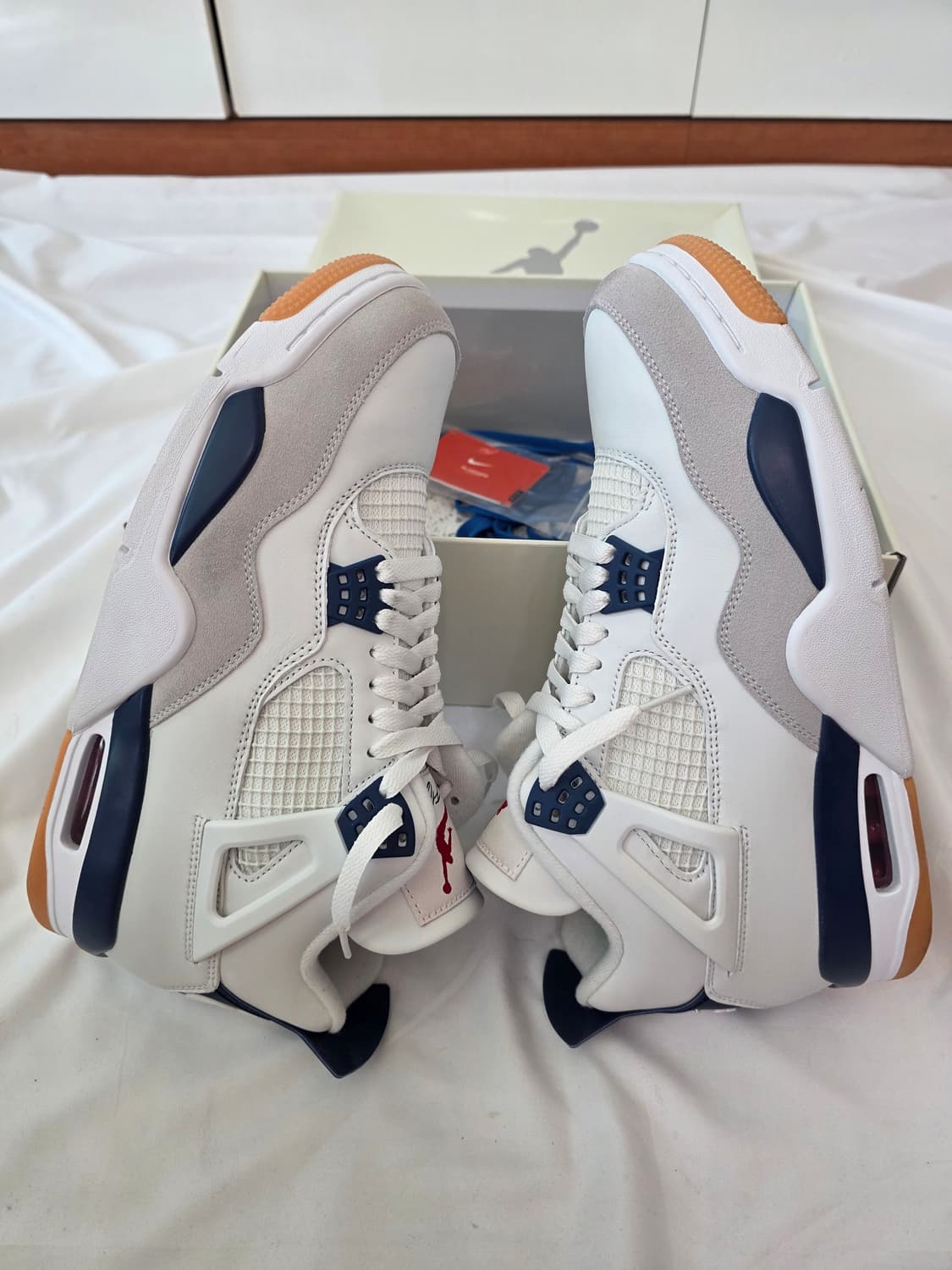 조던 4 x 나이키 SB 레트로 SP 네이비 상품이미지4