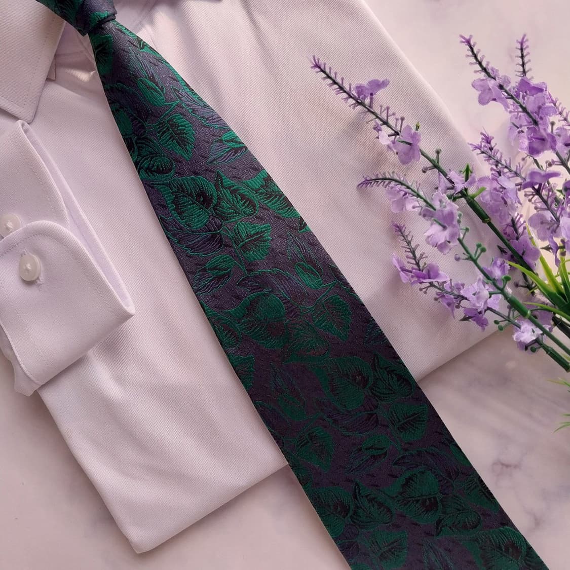 입생로랑 실크 그린 리프 자수 넥타이 8.7cm A+등급 K1268
 상품이미지8