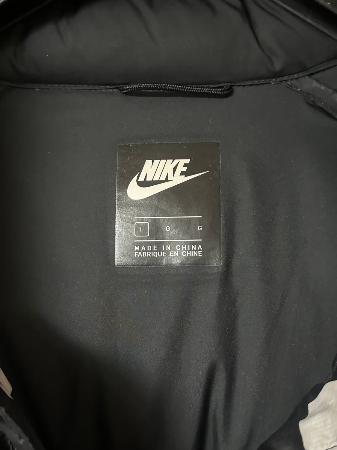 나이키 시즈널필 다운 패딩 상품이미지4