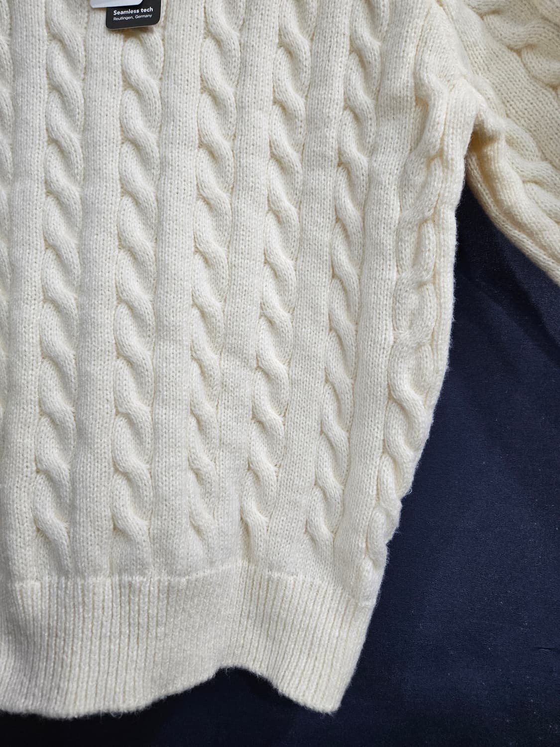 dscompany 아이보리 남성 100 꽈배기 브이넥 니트  상품이미지6