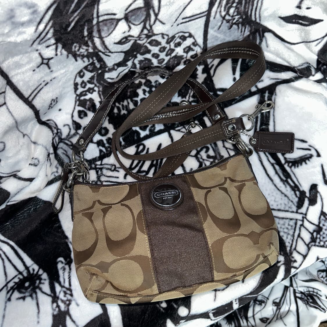 코치 크로스 숄더백 상품이미지6