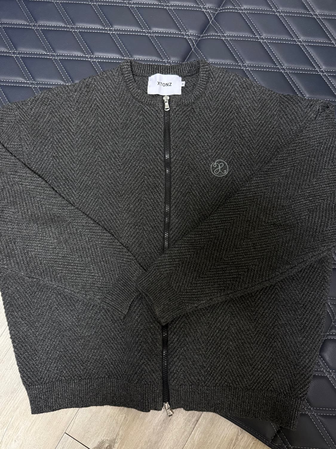 엑스톤즈 던스턴 니트집업 차콜 m 상품이미지3