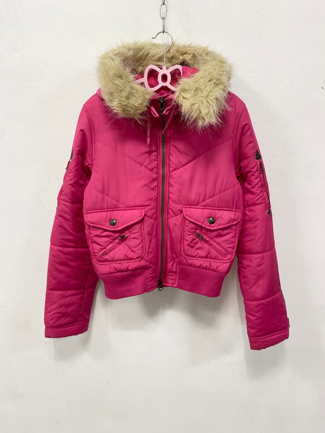 [T.T.U] 갸루 y2k 울프죠 핑크 숏 패딩 자켓 상품이미지5