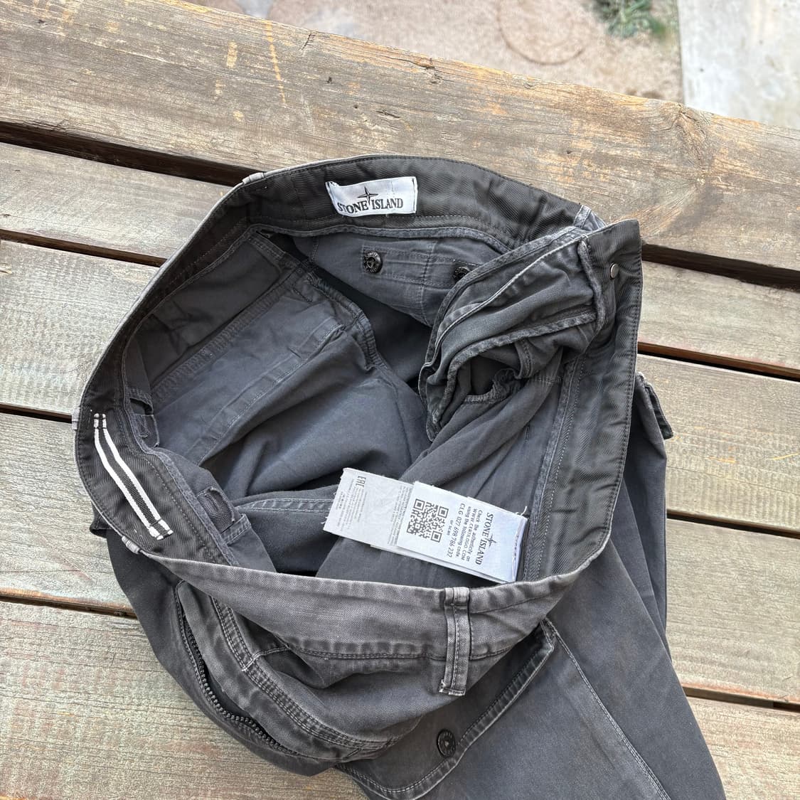 스톤아일랜드 가먼트 다이드 카고 팬츠 상품이미지7