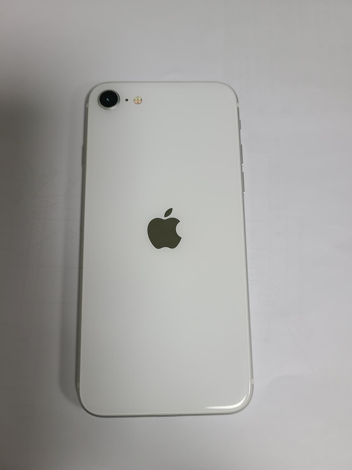 아이폰se2 화이트 64g 배터리89 상품이미지10