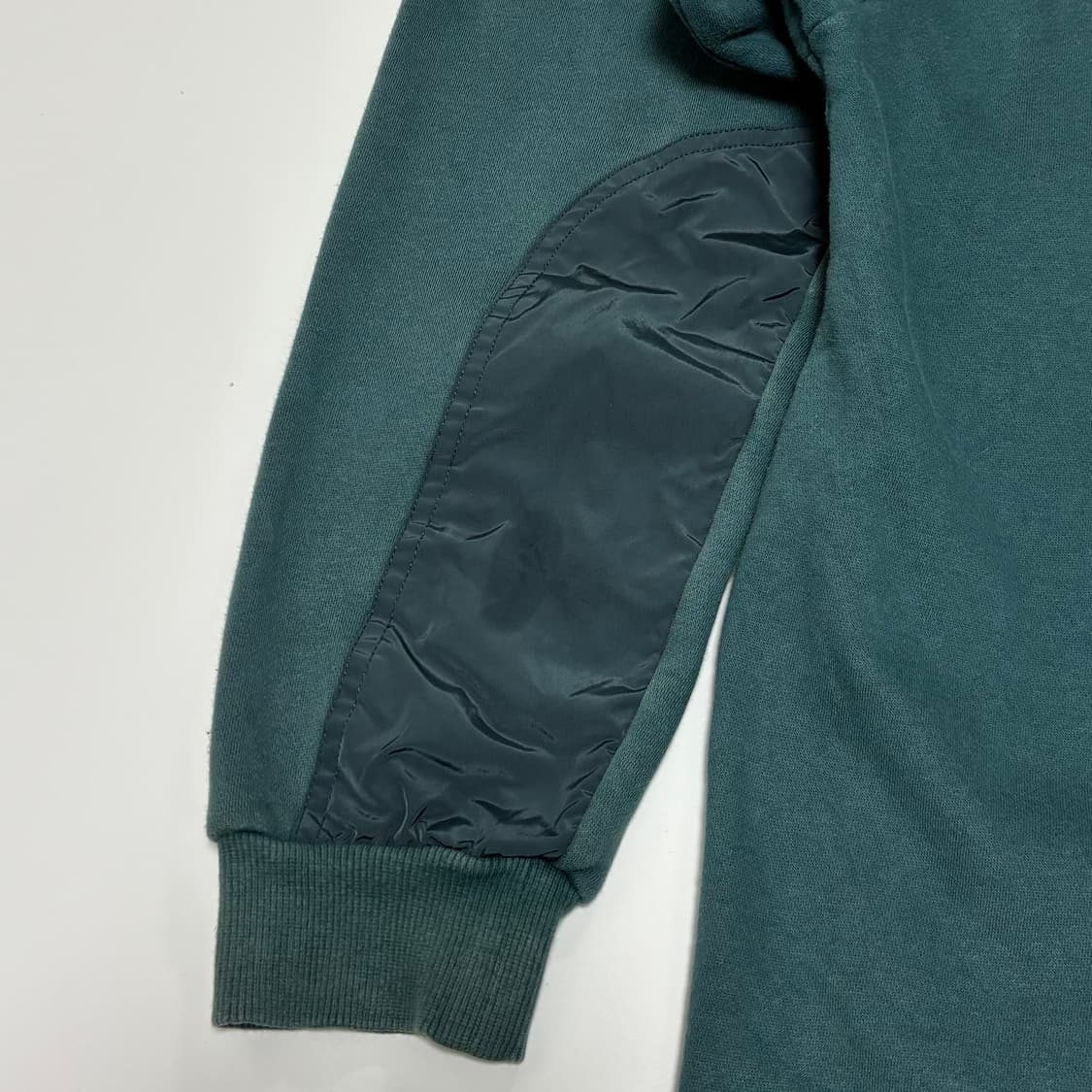 허쉬파피 유틸리티 포켓 맨투맨 상품이미지5