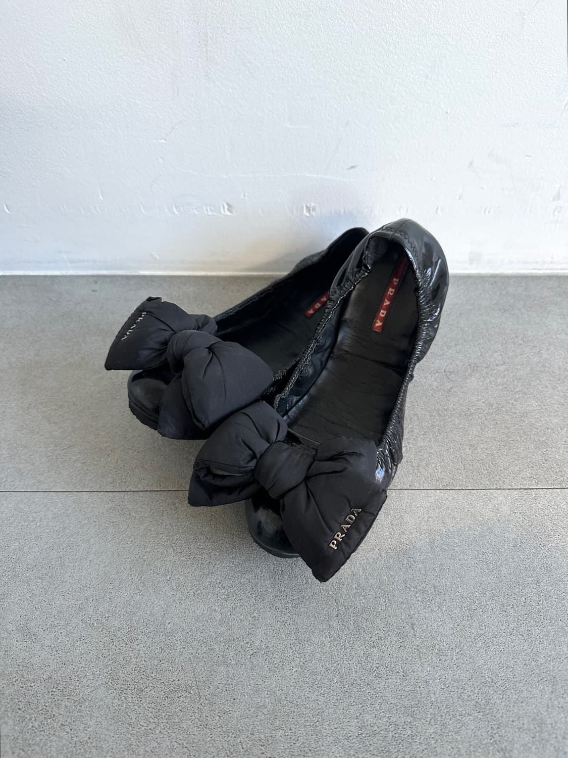 프라다 스포츠 리본 플랫 슈즈 상품이미지1