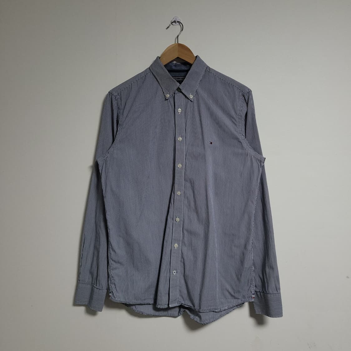 (M) 타미힐피거 스트라이프 긴팔 셔츠 남방 슬림핏 상품이미지1