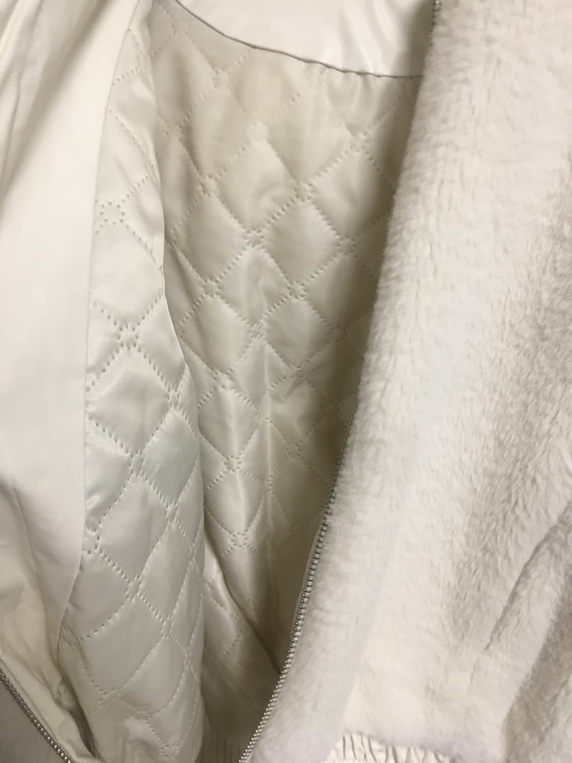 화이트 퍼 자켓 상품이미지3