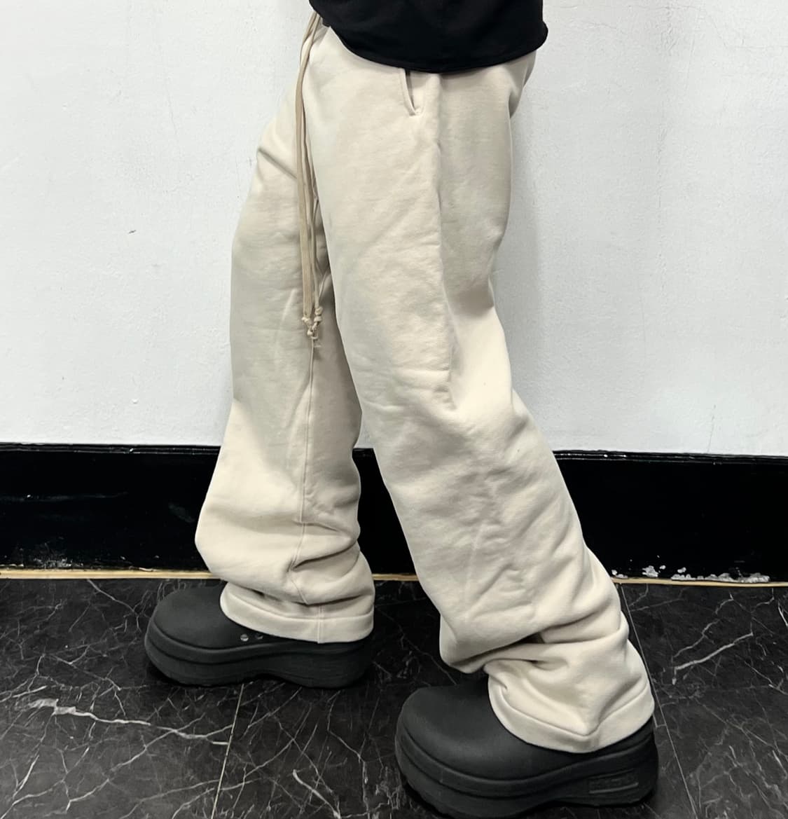 피어오브갓 22FW 와이드 스웻 팬츠 상품이미지1