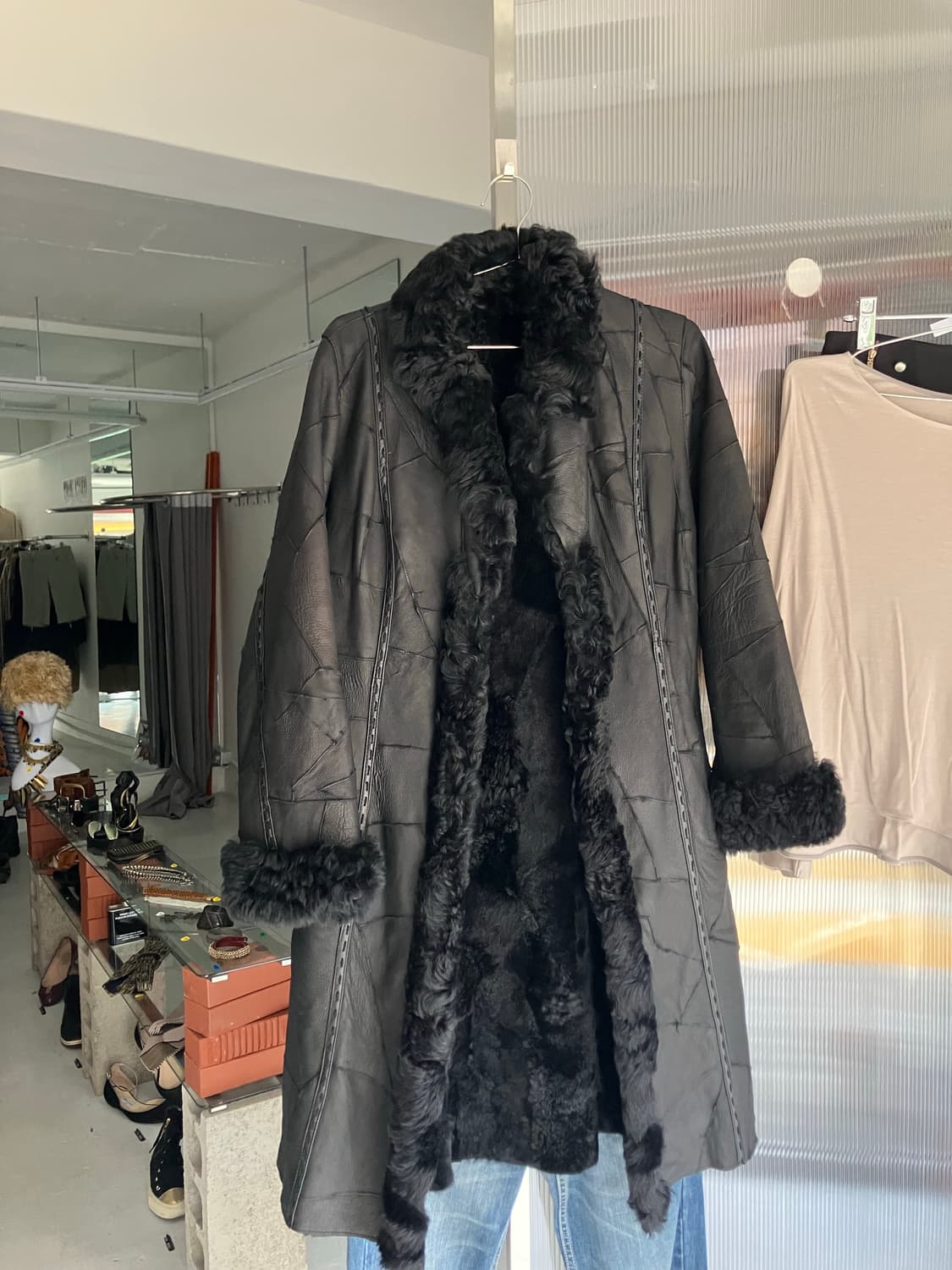 롱 레더 무스탕코트 상품이미지1