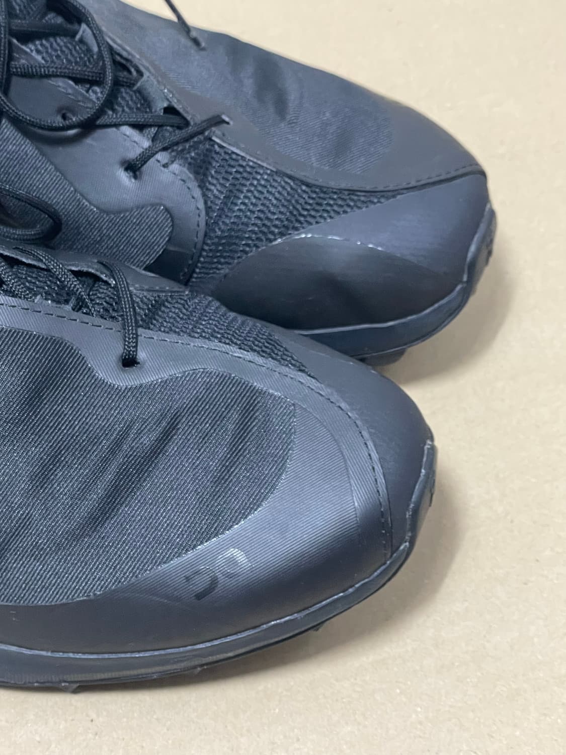 온 파프 클라우드 벤쳐 피크 블랙 상품이미지5