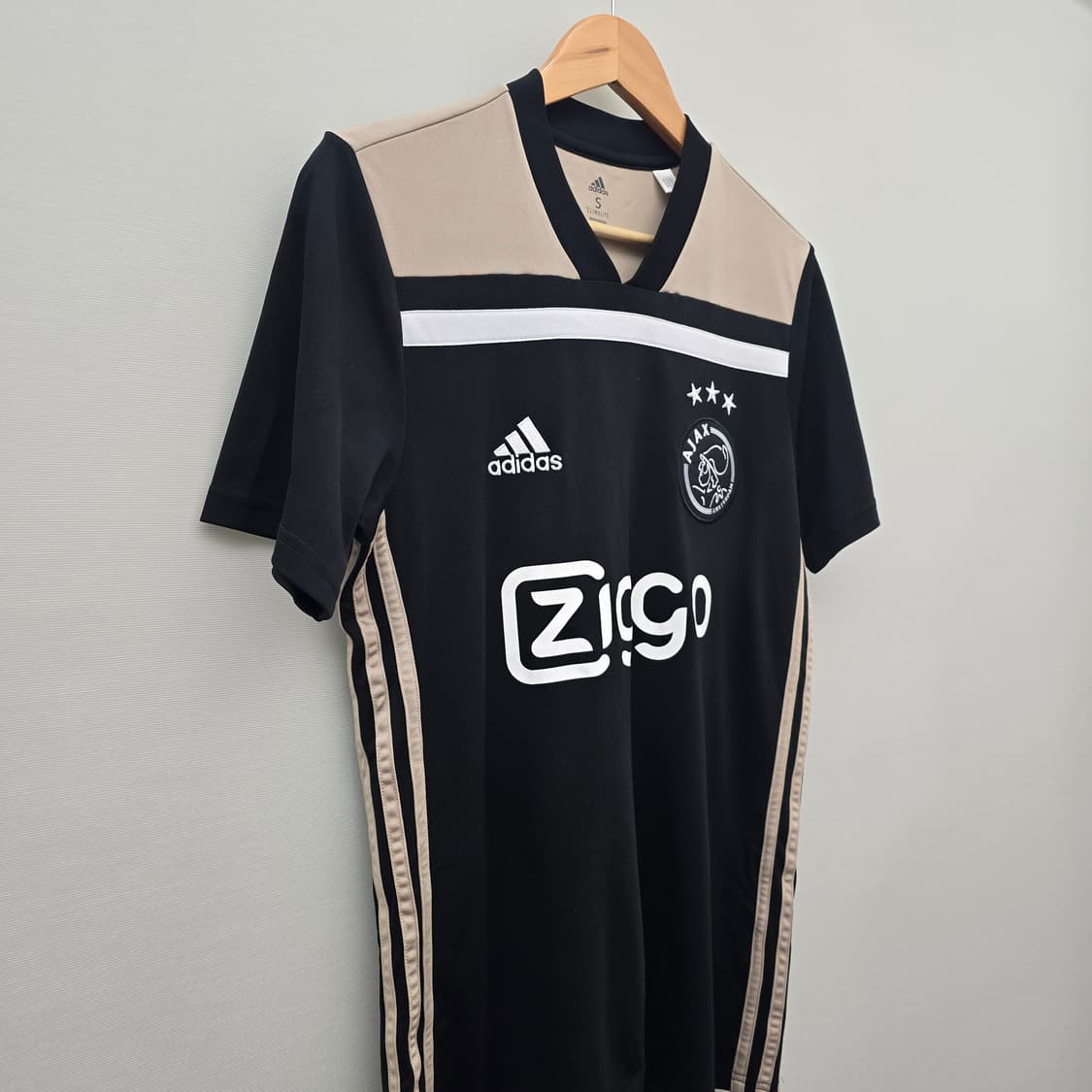 아디다스 아약스 축구 유니폼 상품이미지3