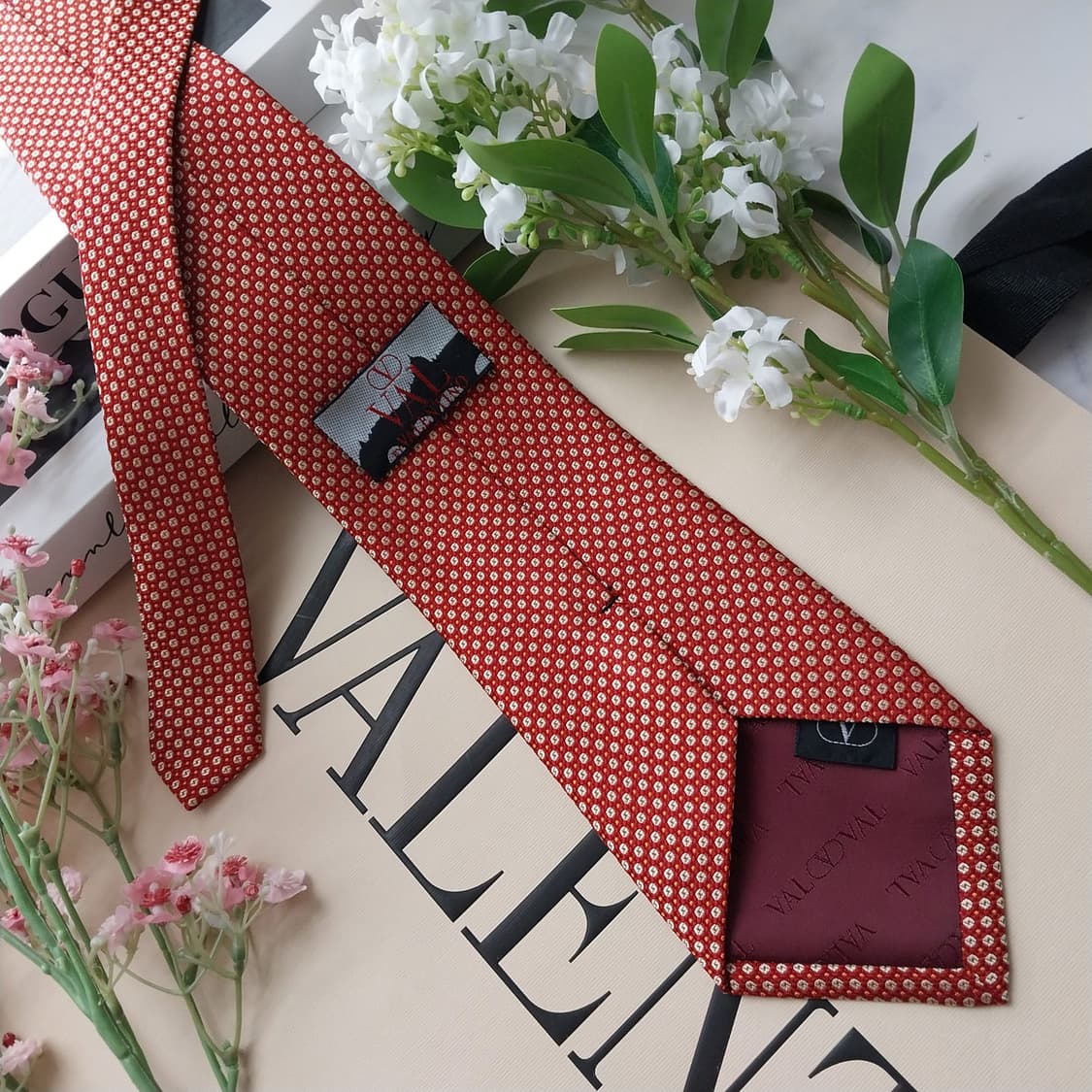 발렌티노 넥타이 레드 스몰 패턴 9.9cm A+등급 K2171
 상품이미지5