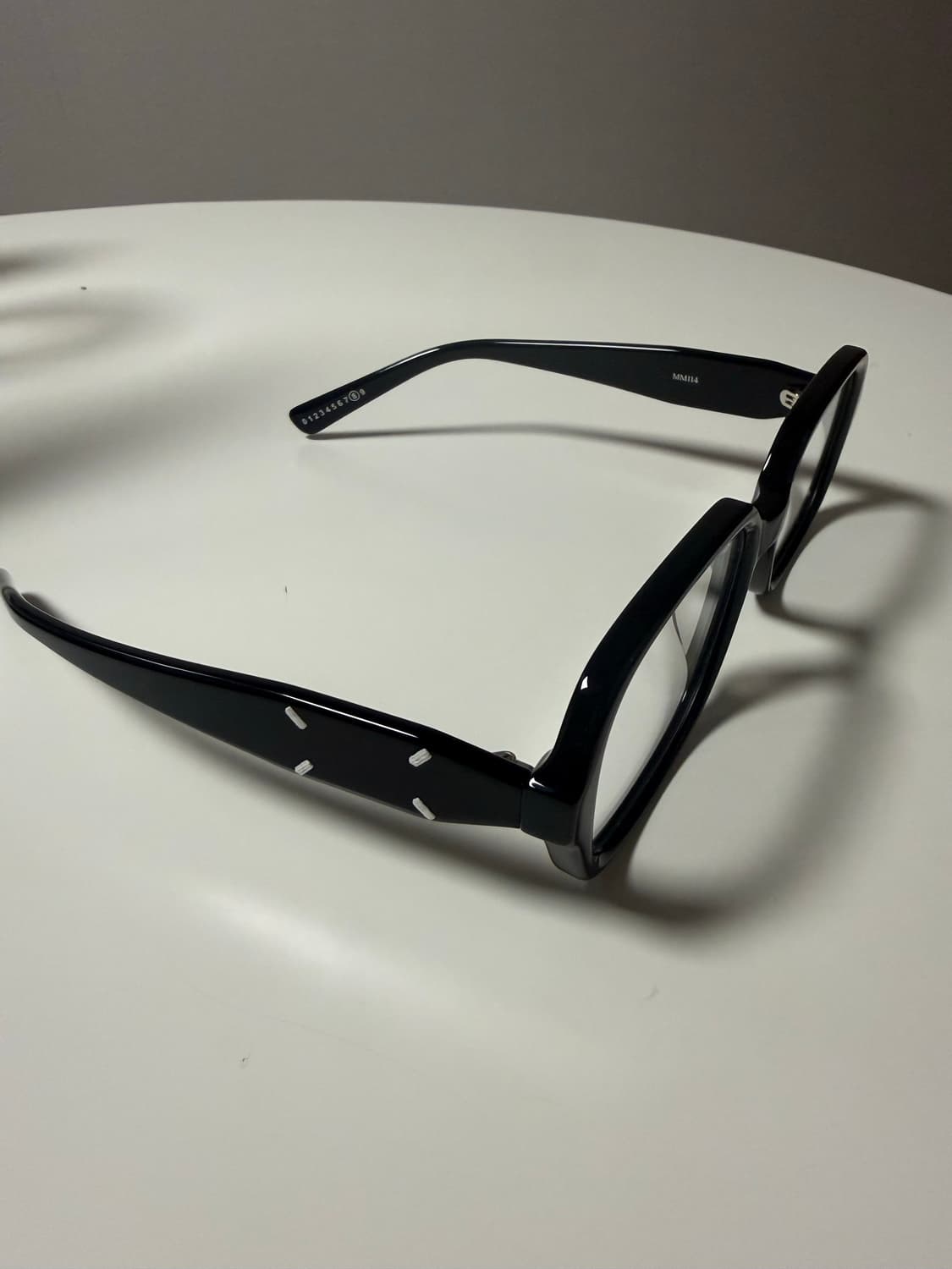 젠틀 몬스터 x 메종 마르지엘라 MM114 블랙 클리어 상품이미지5