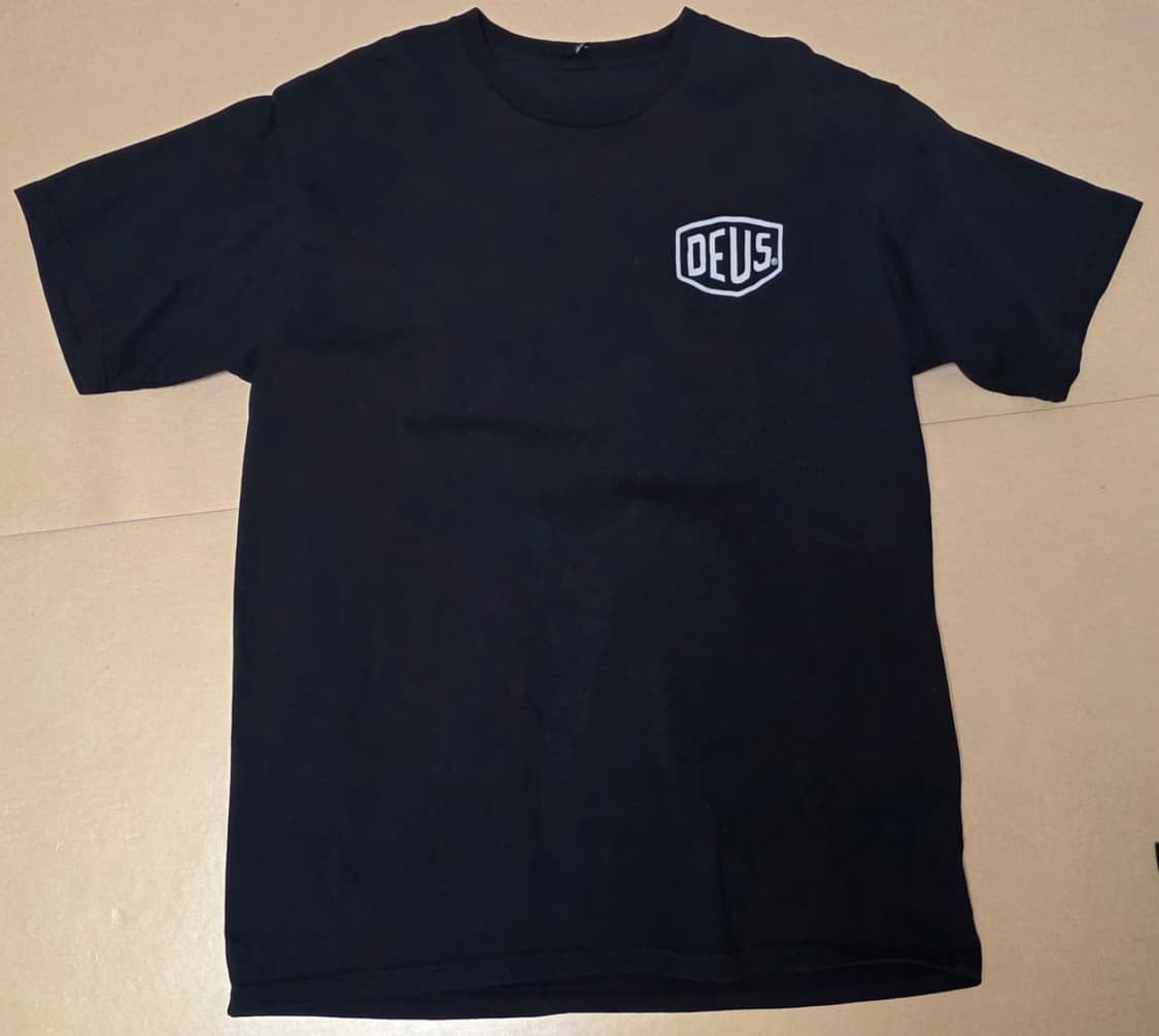 데우스 서울 반팔 블랙 상품이미지3