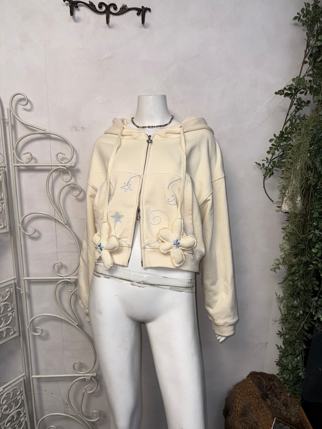 RuNaKiHu Steri Night Crop Hoodie Zip-Up  상품이미지1